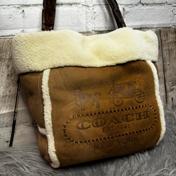 COACH - Shoulder bag - Picture 3 of 13